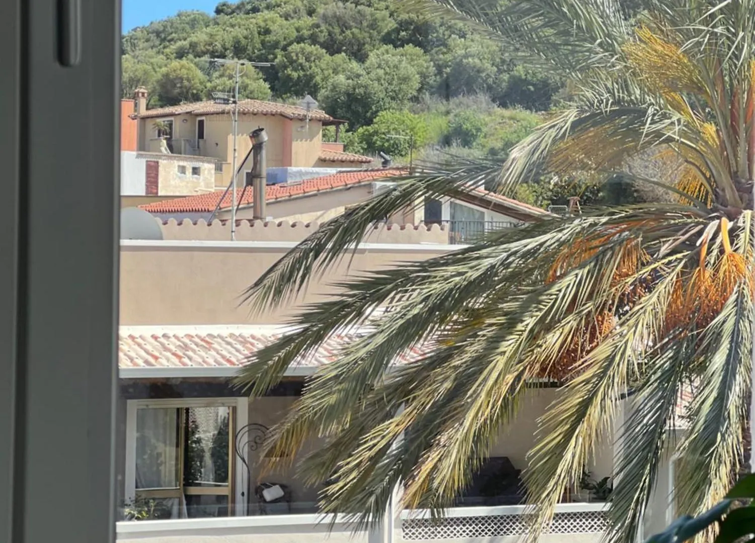 Moderno Appartamento Di Beniamino Murgioni A Villasimius Vakantiehuis