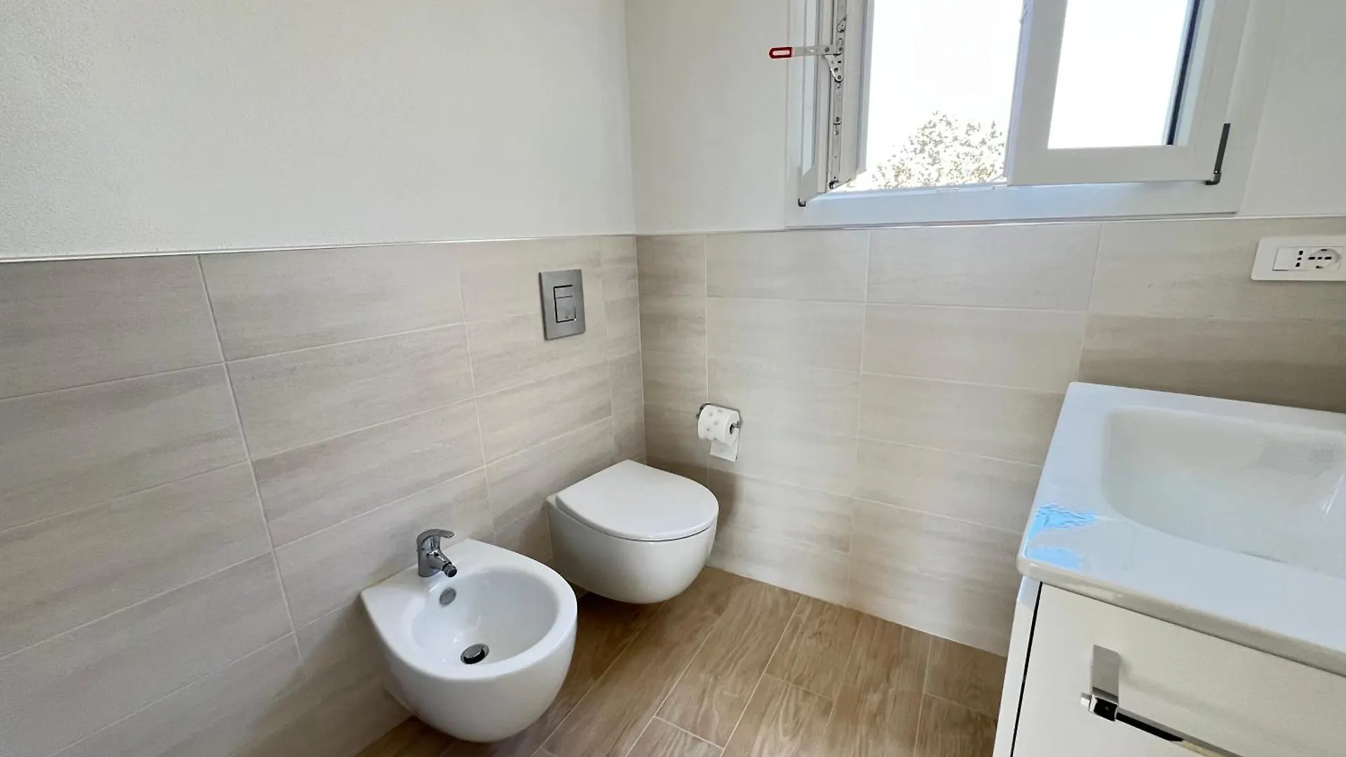 Vakantiehuis Moderno Appartamento Di Beniamino Murgioni A Villasimius